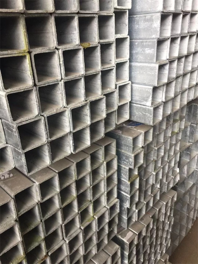 低合金 Q355B 宜丰宜丰宜丰镀锌无缝方管 工程专用无缝宜丰宜丰宜丰镀锌方管 低合金 Q355B 宜丰宜丰宜丰镀锌无缝方管 工程专用无缝宜丰宜丰宜丰镀锌方管